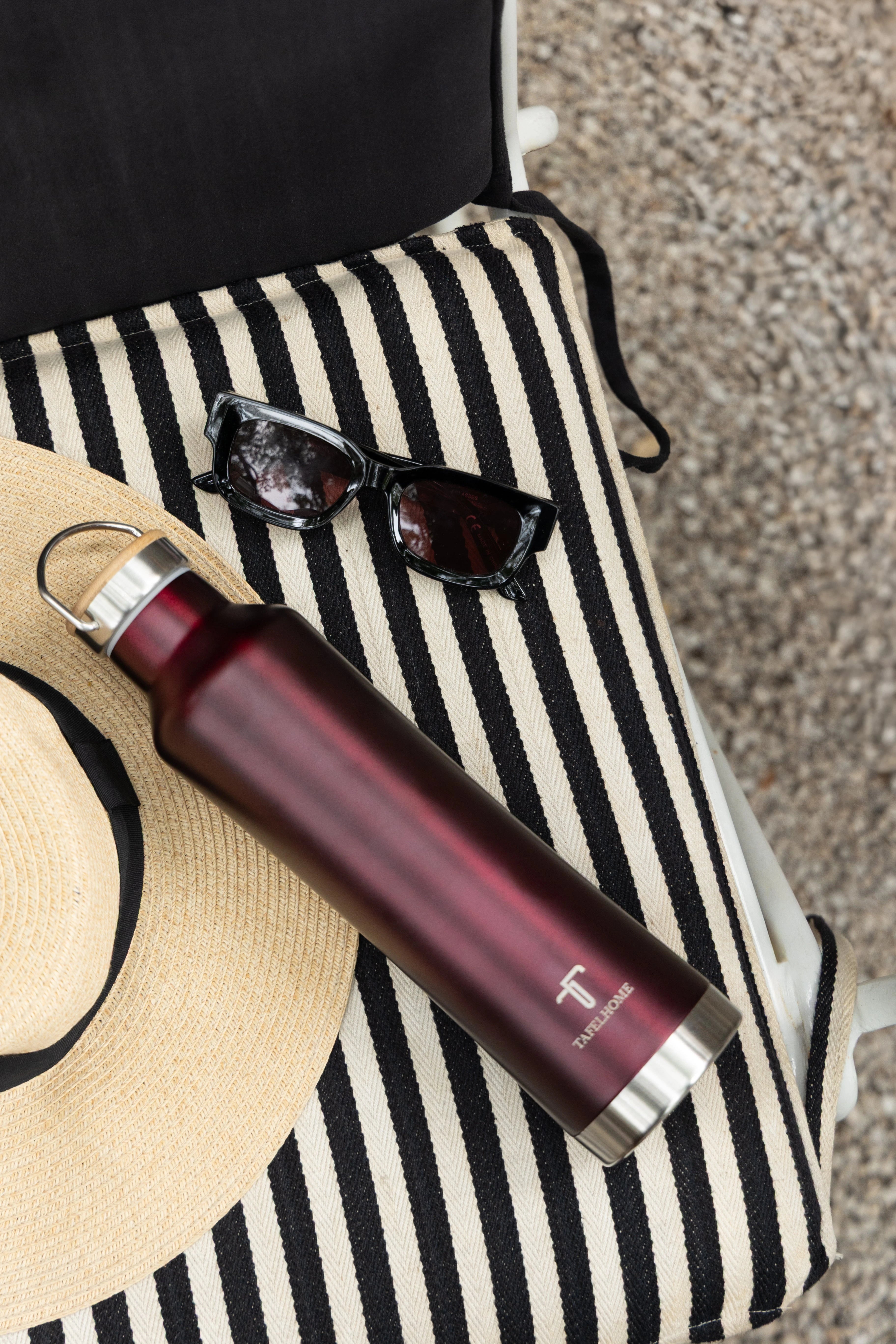 Oake Bottles