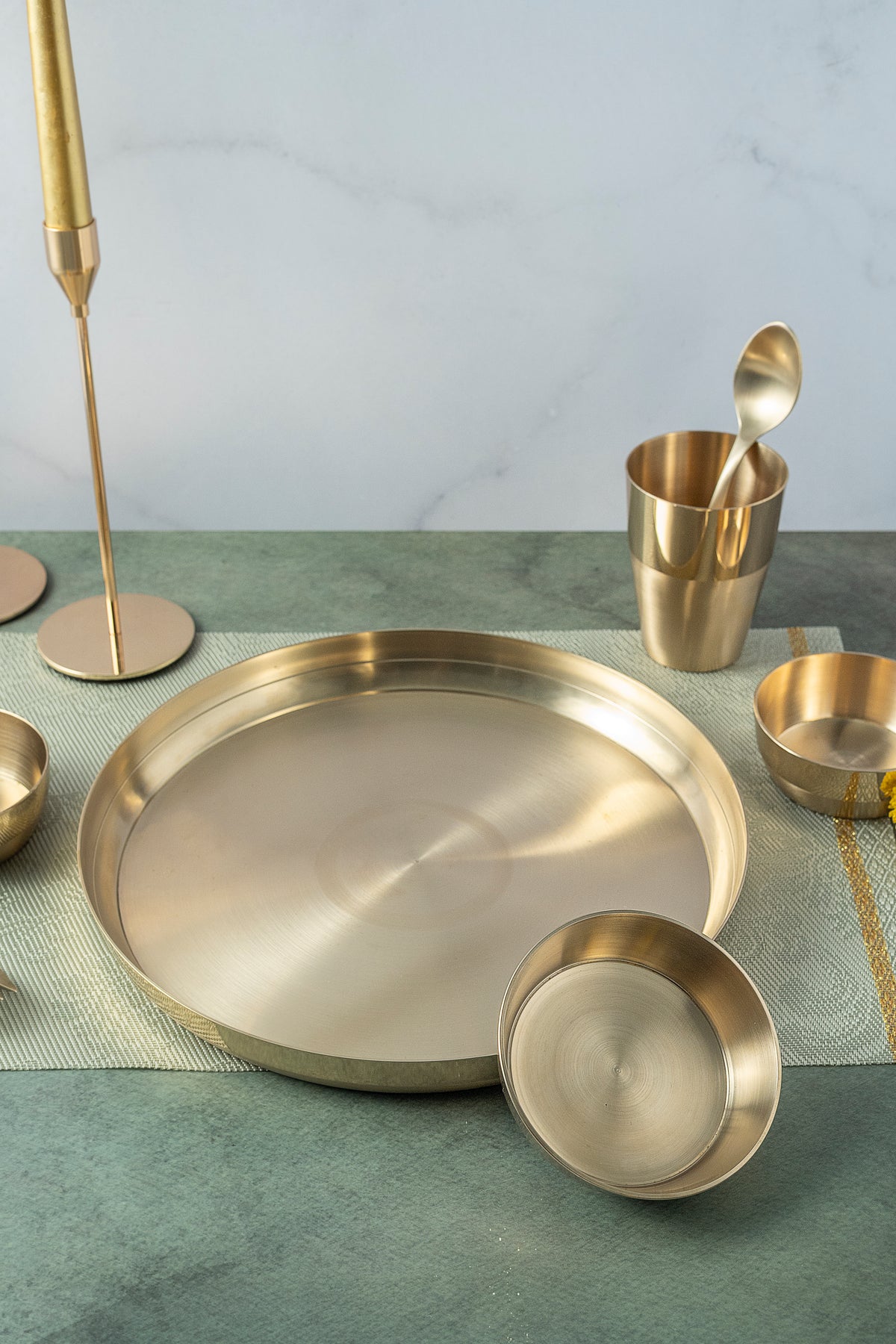 Aavya Pure Kansa Thali Set (7 Pieces)