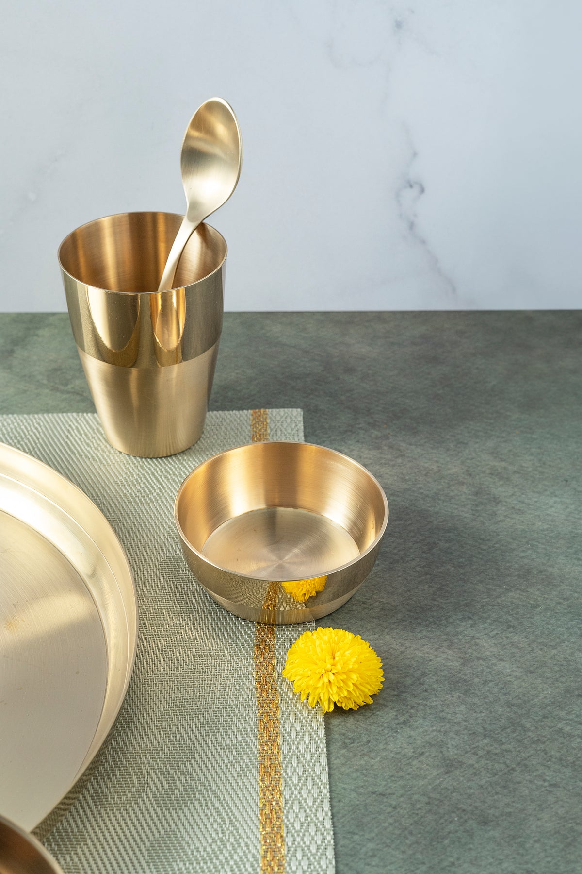 Aavya Pure Kansa Thali Set (7 Pieces)
